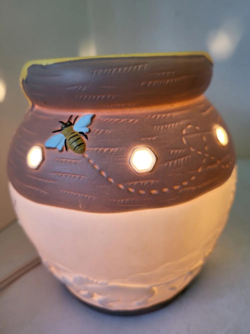 Scentsy Disney Winnie The Pooh Hunny Pot Wax Warmer
